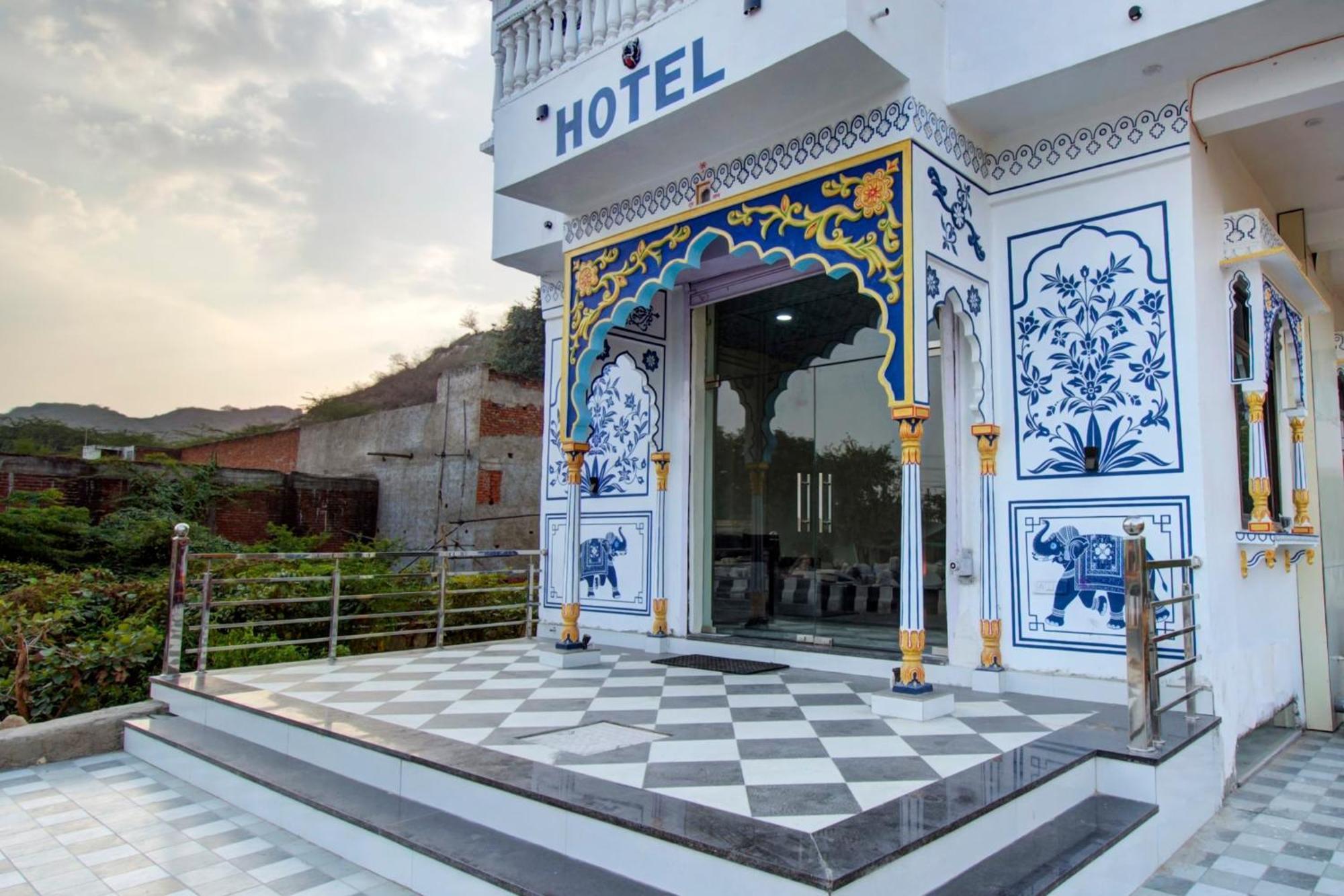 Hotel Moon Mahal Jaipur Exterior photo